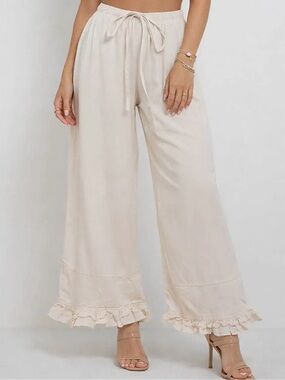 Elegant Ivory Ruffle Hem Wide-Leg Pants | SM126